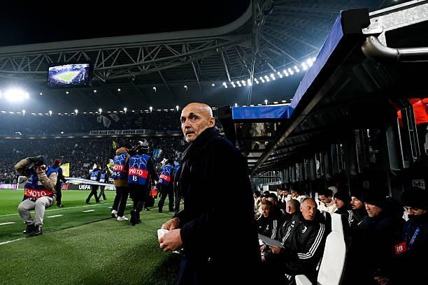 开云体育首页-记者：斯帕莱蒂和球迷发生争执，进球后又对其进行嘲讽