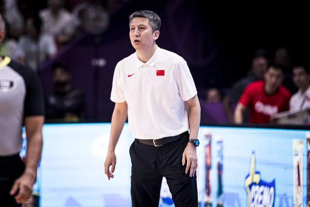 kaiyun安全登录-真好！郭士强给男篮奇兵留作业，李弘权够暖心，济南小伙意味深长