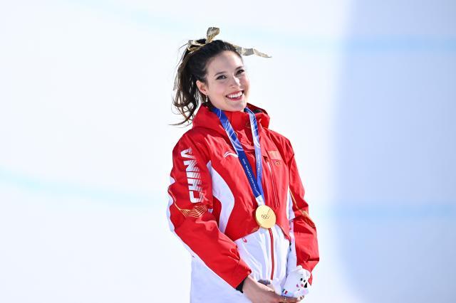 开云体育首页-谷爱凌：3块金牌6块奖牌我打破两项纪录拿牌率100%